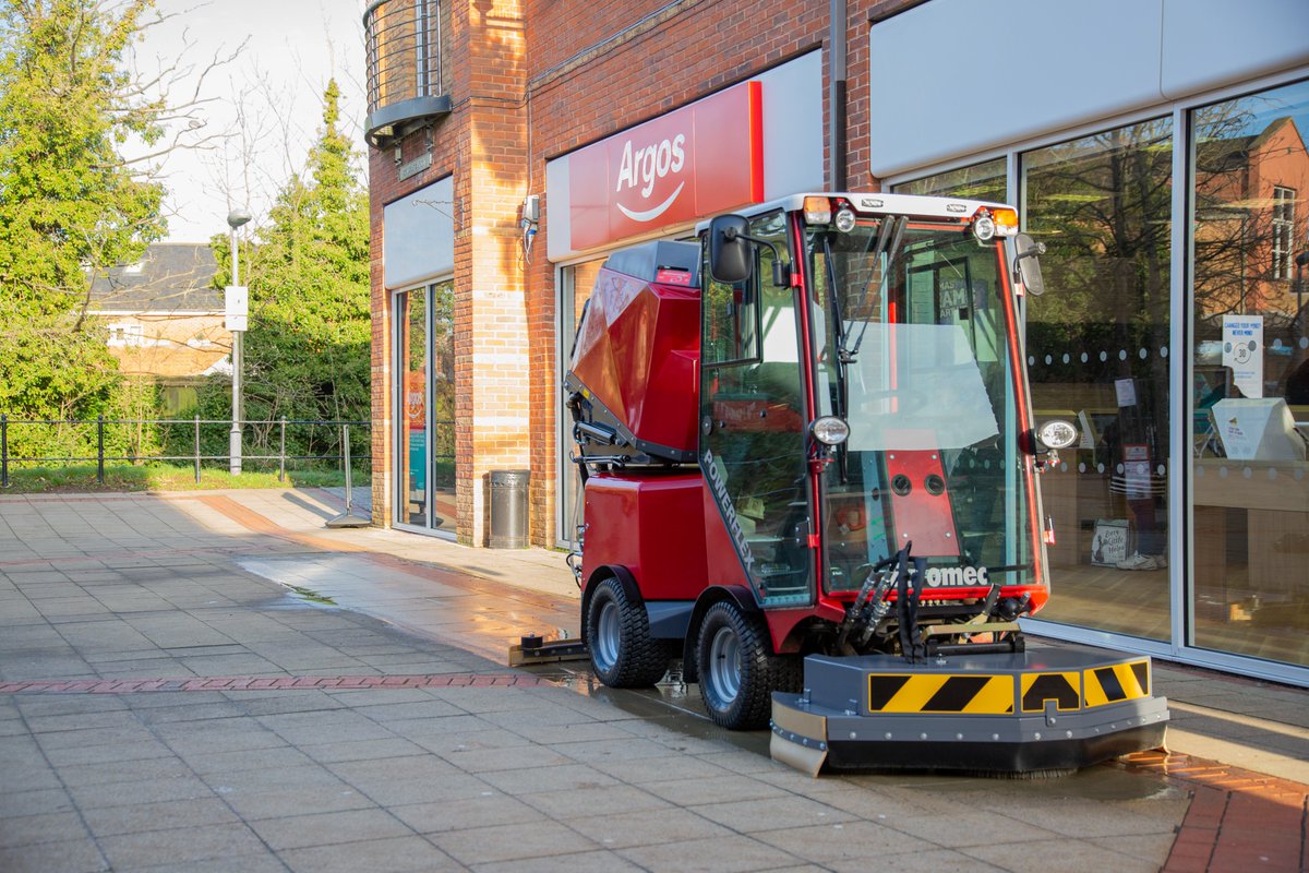 EuromecLtd's tweet image. Discover the Powerflex Street Scrubber Dryer — your go-to solution for pristine public spaces.  Powerflex delivers unmatched performance and versatility
Ready to see it in action? Book your demo today tinyurl.com/cwnp4wpz
#streetcleaning #scrubberdryer #multipurposemachine