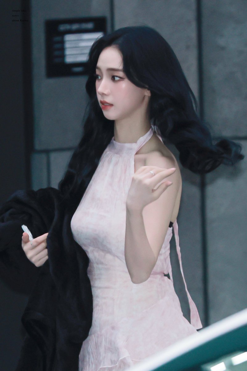 notes0411's tweet image. notes183｜250930

#카리나 #Karina #カリナ #에스파 #aespa