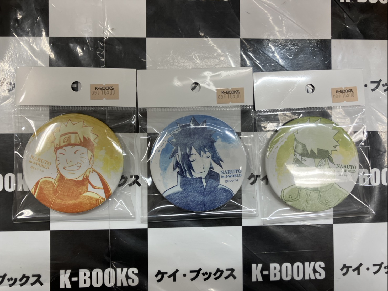 NARUTO J-WORLD 絆 カカシ先生グッズセット K-BOOKS秋葉原本館 ジャンプ作品 on X: 