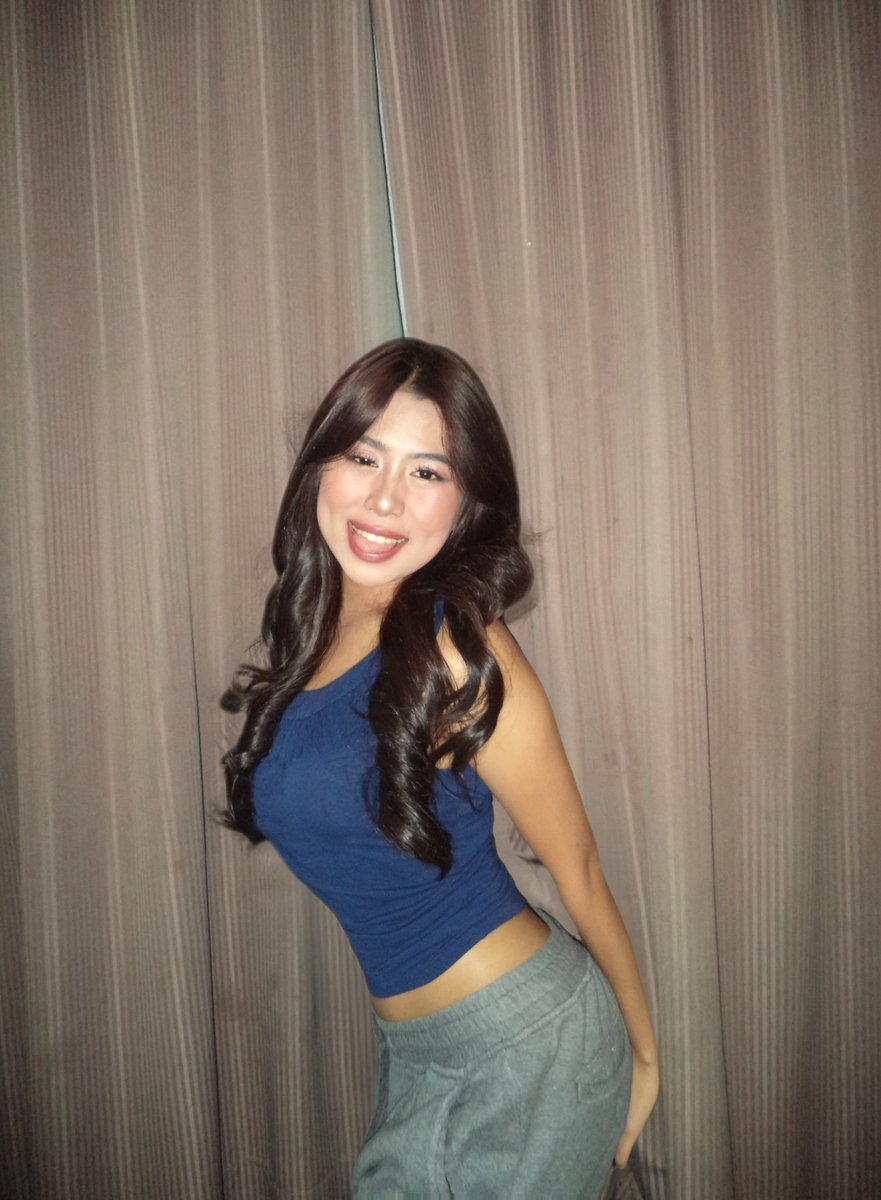 arrawless's tweet image. 