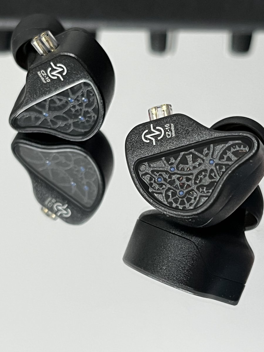 お値下げ可能】YINYOO HQ12 (希少)