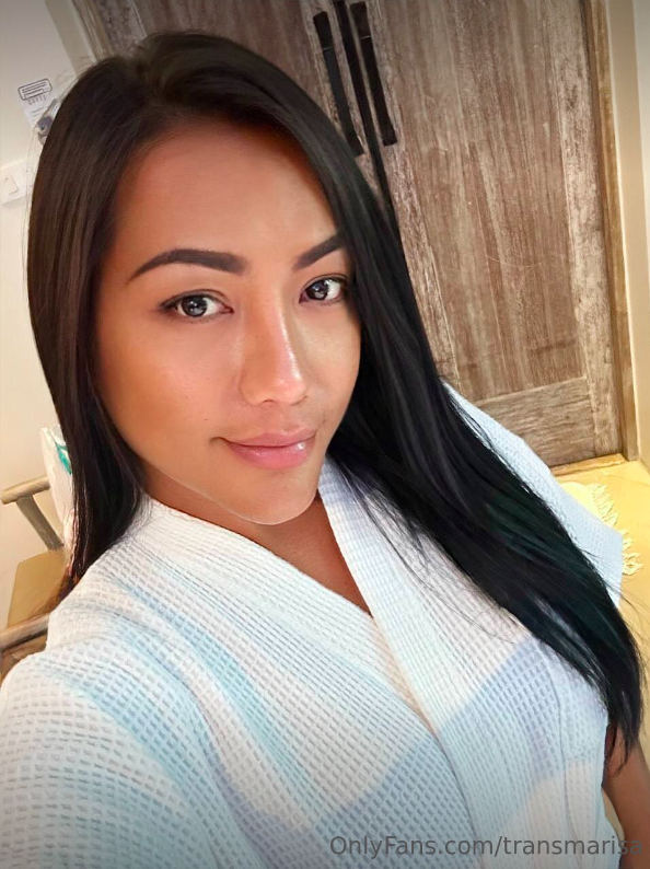 wang_marisa99's tweet photo. Robe on for now… but I’m only keeping it warm until you come watch me drop it 🖤 https://t.co/QblfZ2ZI2P 

#OnlyFans #OnlyFansPromo #OnlyFansBabe #NSFW #SpicyContent #SubscribeNow #ExclusiveContent #LinkInBio #PremiumContent #PayToPlay https://t.co/rspNBAYw5m
