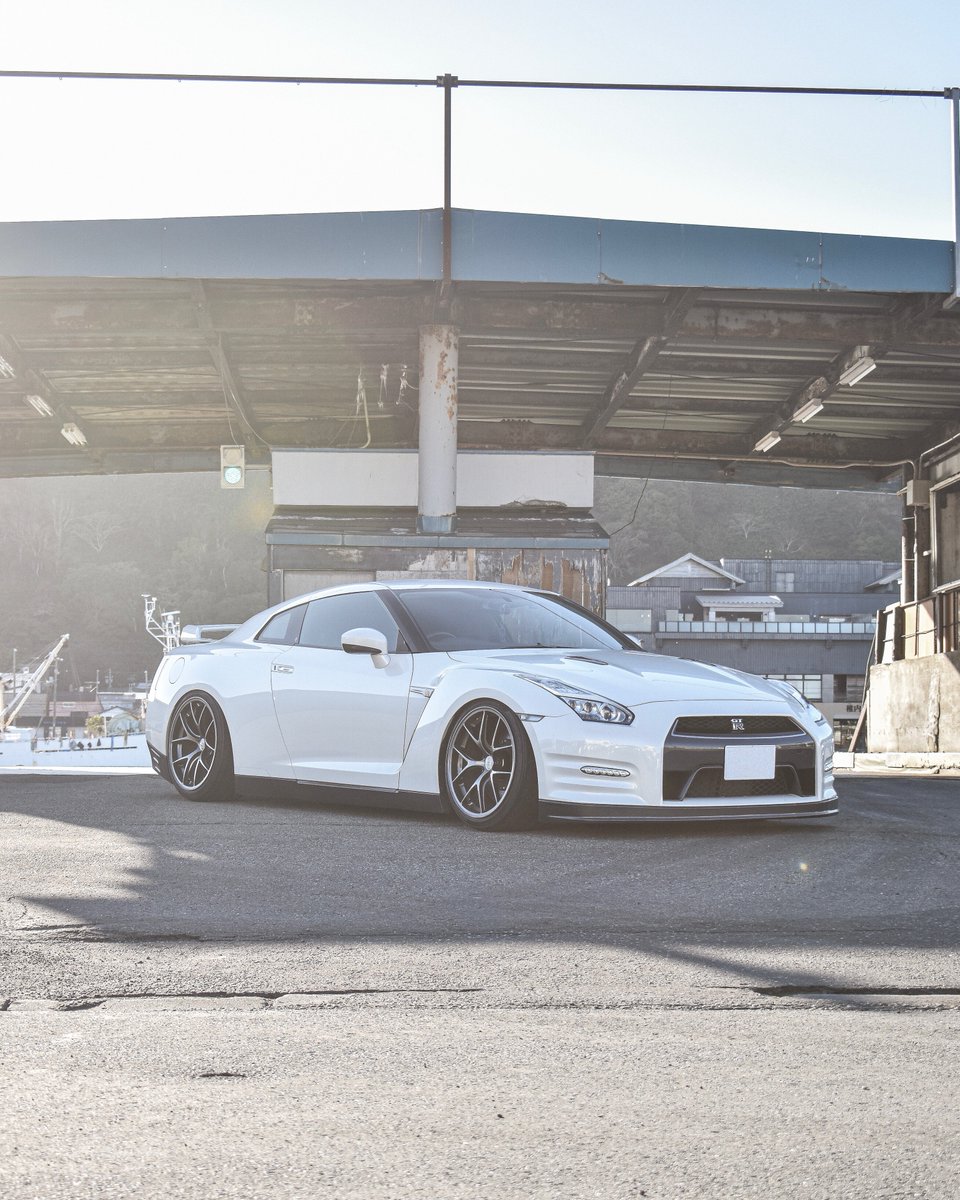 yu_z34's tweet image. 磨いて肌調整してもらってから輝きがやばい😆