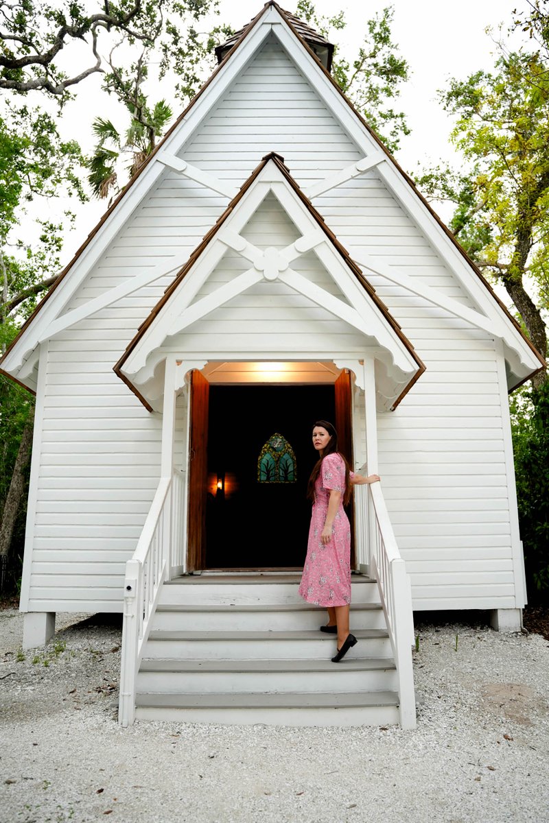 Looking ahead to winter: discover the powerful drama of Carlisle Floyd’s Susannah, a highlight of Sarasota Opera’s 2025/26 season. SRQ Magazine’s Season Preview by Dylan Campbell spotlights this uniquely American opera and more to come. srqmagazine.com/articles/2277/…