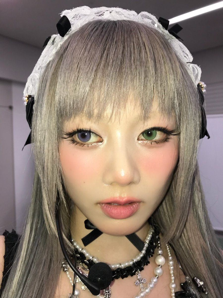XGOfficial_'s tweet image. MUSIC STATION, CDTVありがとうございました🩶🤍🖤🪩🕷️

#HINATA 
#XG
#GALA