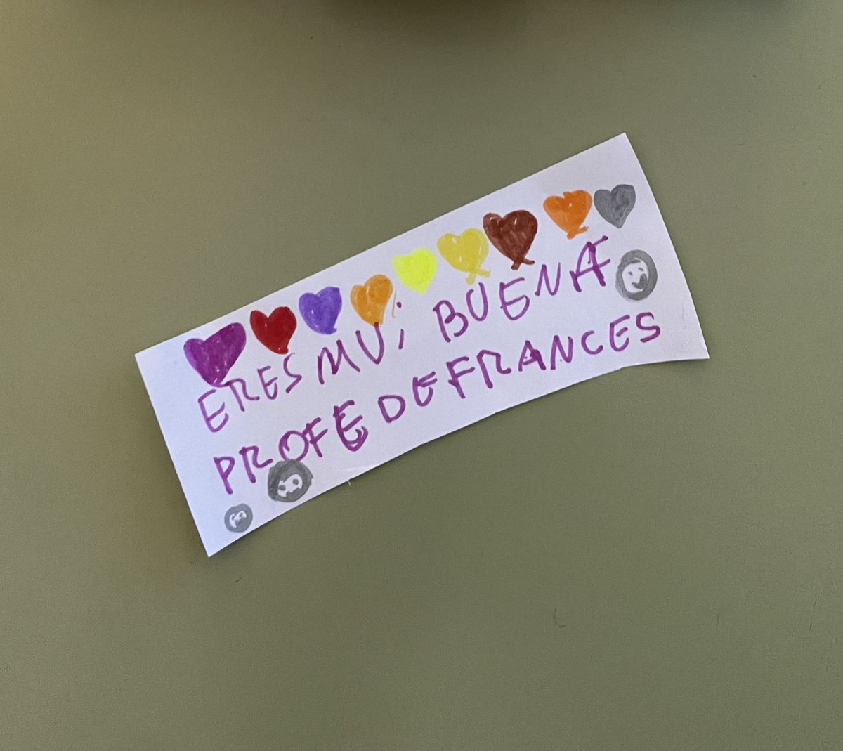 arualcolbar's tweet photo. Ayer una alumna me dió esto al terminar la clase. Ay https://t.co/wTf5xs08W8