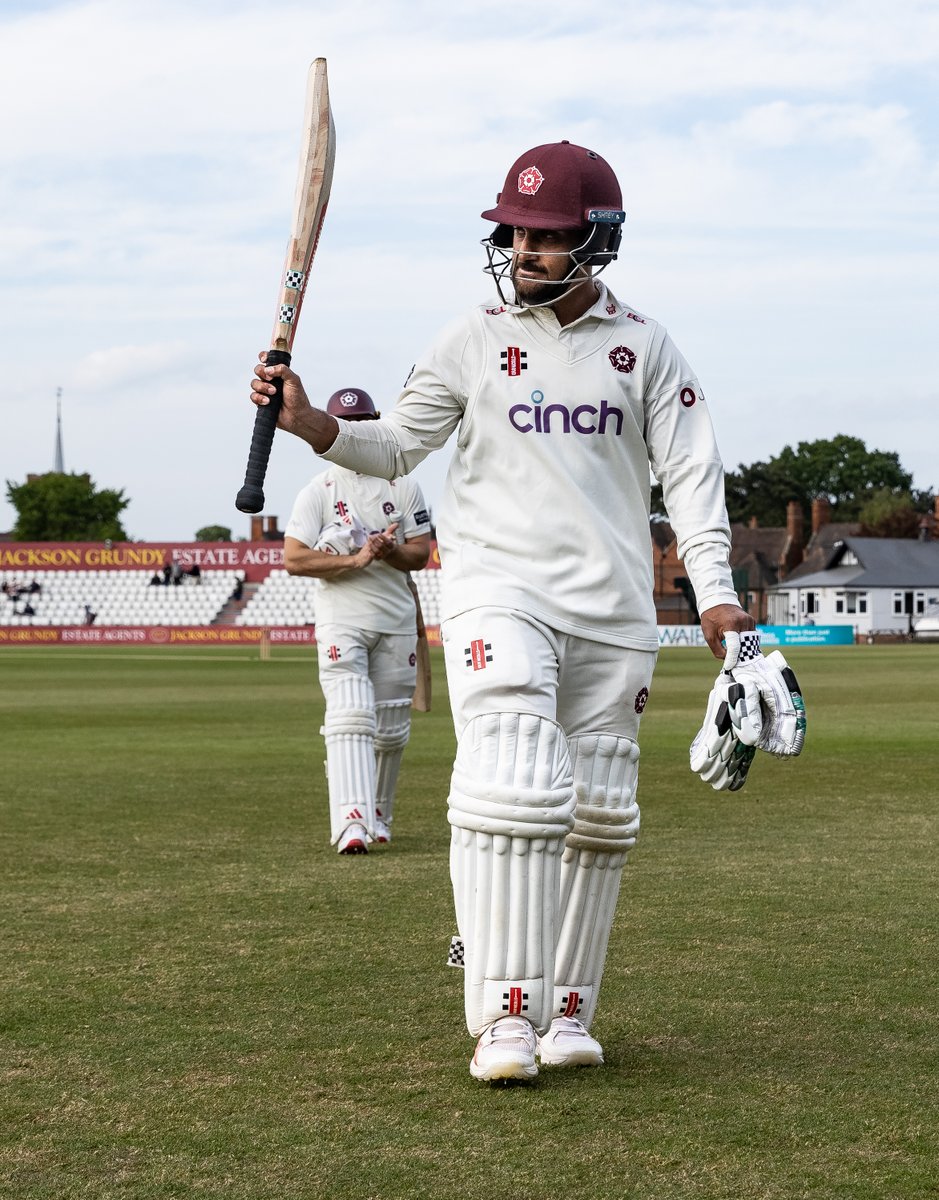 6️⃣ centuries and 7️⃣ half centuries in the <a href="/CountyChamp/">Rothesay County Championship</a> for Saif Zaib this year. 🔝