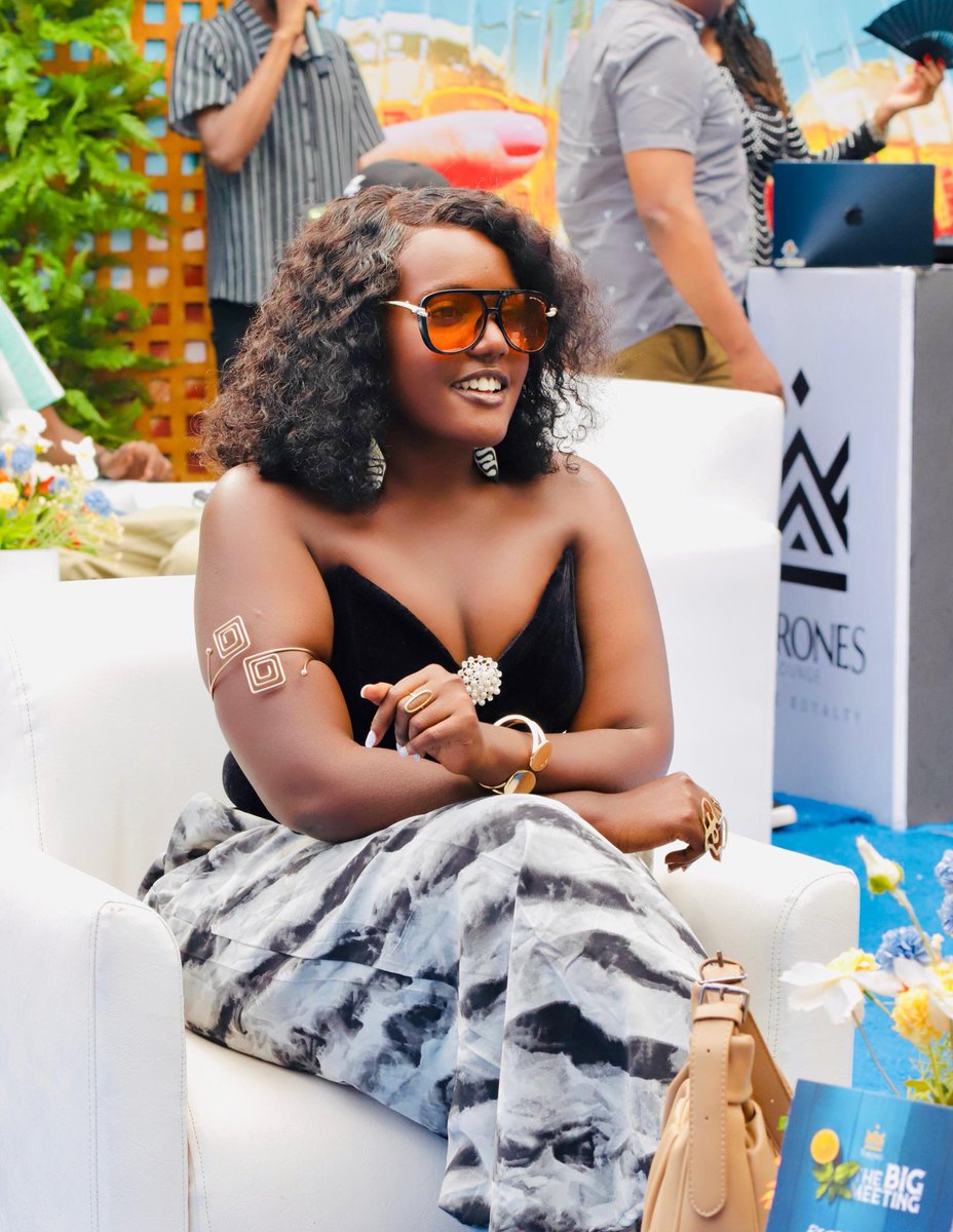 Kamali_21's tweet image. Previously at The Big Meeting Singleton DIY daytime chill. 

#TheBiGMeeting #DoItYourself 📸 @kingtrexon