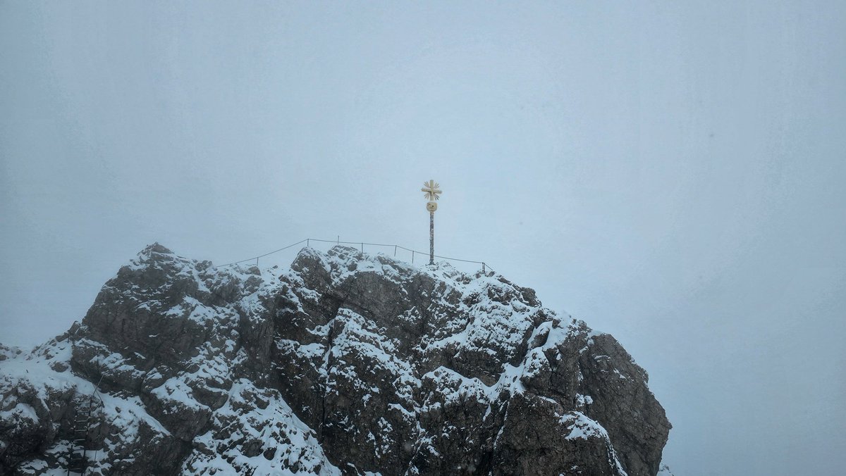 Grüße von der #Zugspitze ☃️