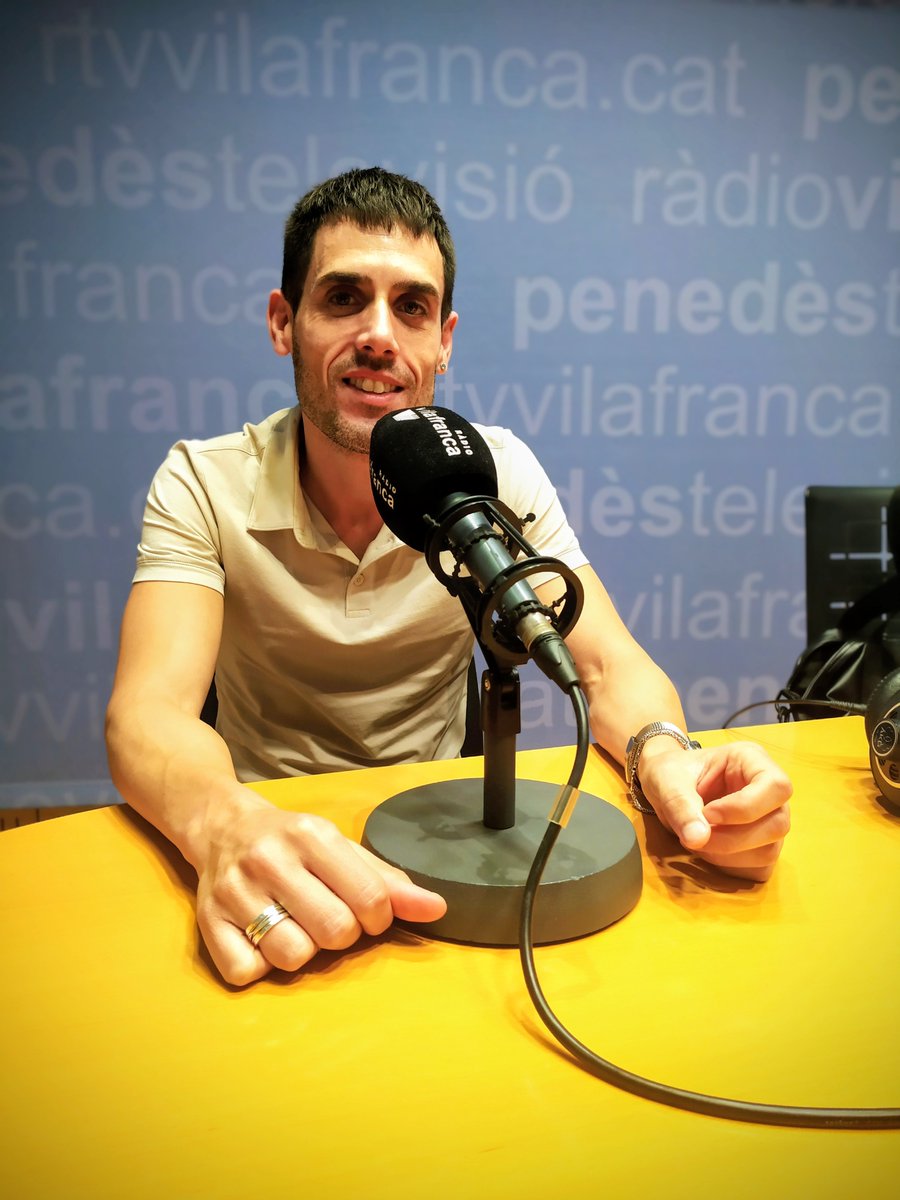 Els idiomes són un dels plats forts de les activitats extraescolars i avui n'hem parlat amb el director de l'Escola Oficial d'Idiomes de #Vilafranca
📚Amb matrícula oberta per a anglès i francès
#eoialtpenedes #learnenglish #apprendrelefrançais
▶️rtvvilafranca.cat/programa/pened…