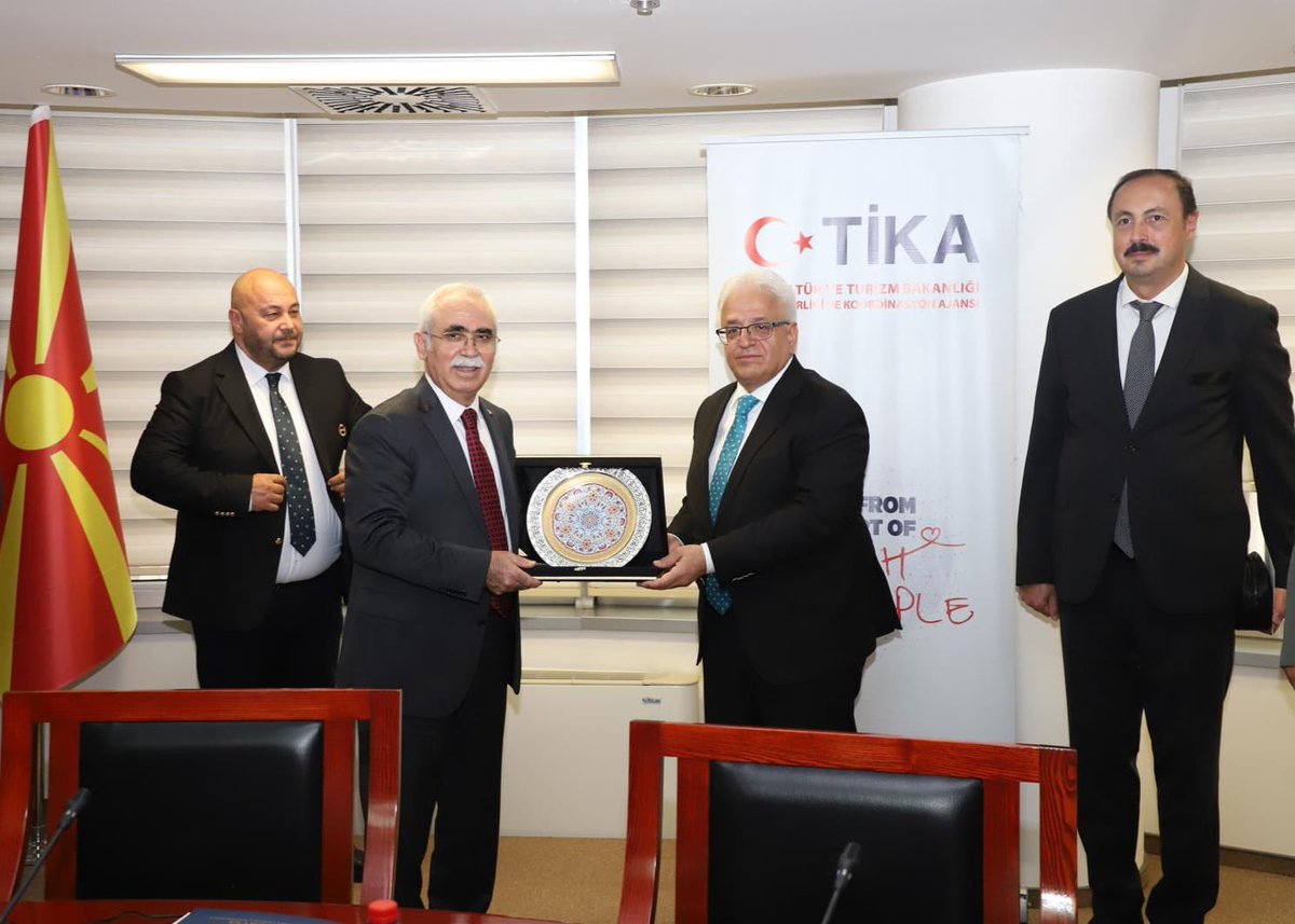 Dr. Mahmut Çevik tweet media