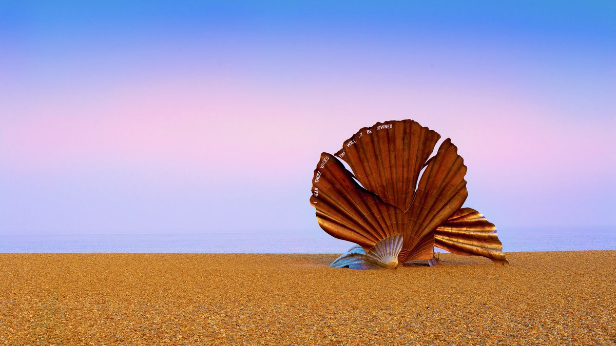 PKnndyMartin's tweet photo. The Scallop at Aldeburgh, Suffolk 
@StormHour @ThePhotoHour #Suffolk https://t.co/gzygfdJ66L