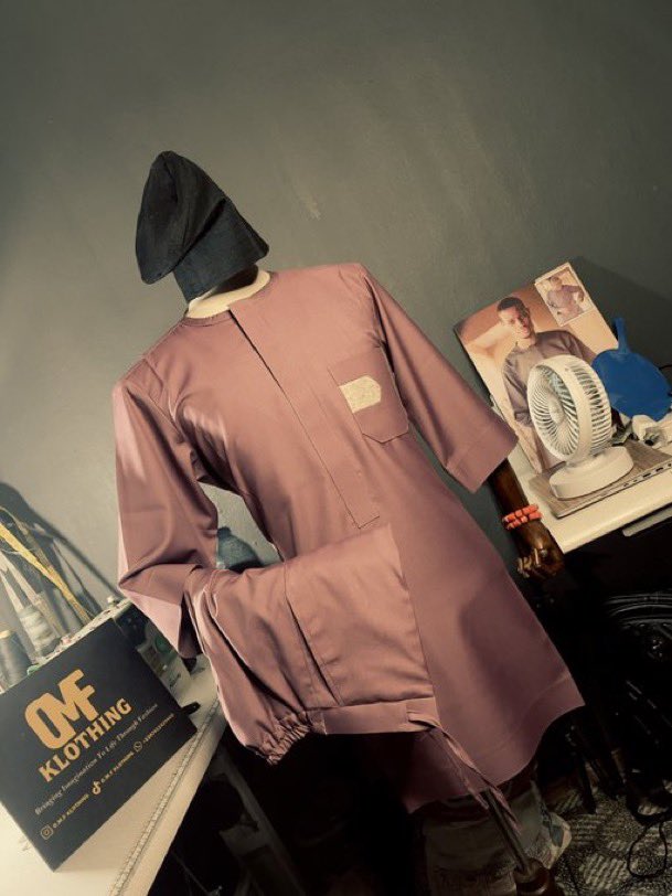 _mayor1001's tweet photo. I sew 🧵✂️
Specialize in kaftans, 2 piece outfits, Shirts/pants trousers and more 
Ikorodu Lagos state. 
TikTok: o.m.f_klothing1
IG: o.m.f_klothing #patronizemybusiness #smallbusinessnaija #supportlocalbusiness #naijahustle #BusinessOwners #customersatisfaction #TrustMyBrand https://t.co/aRIXiupsG2