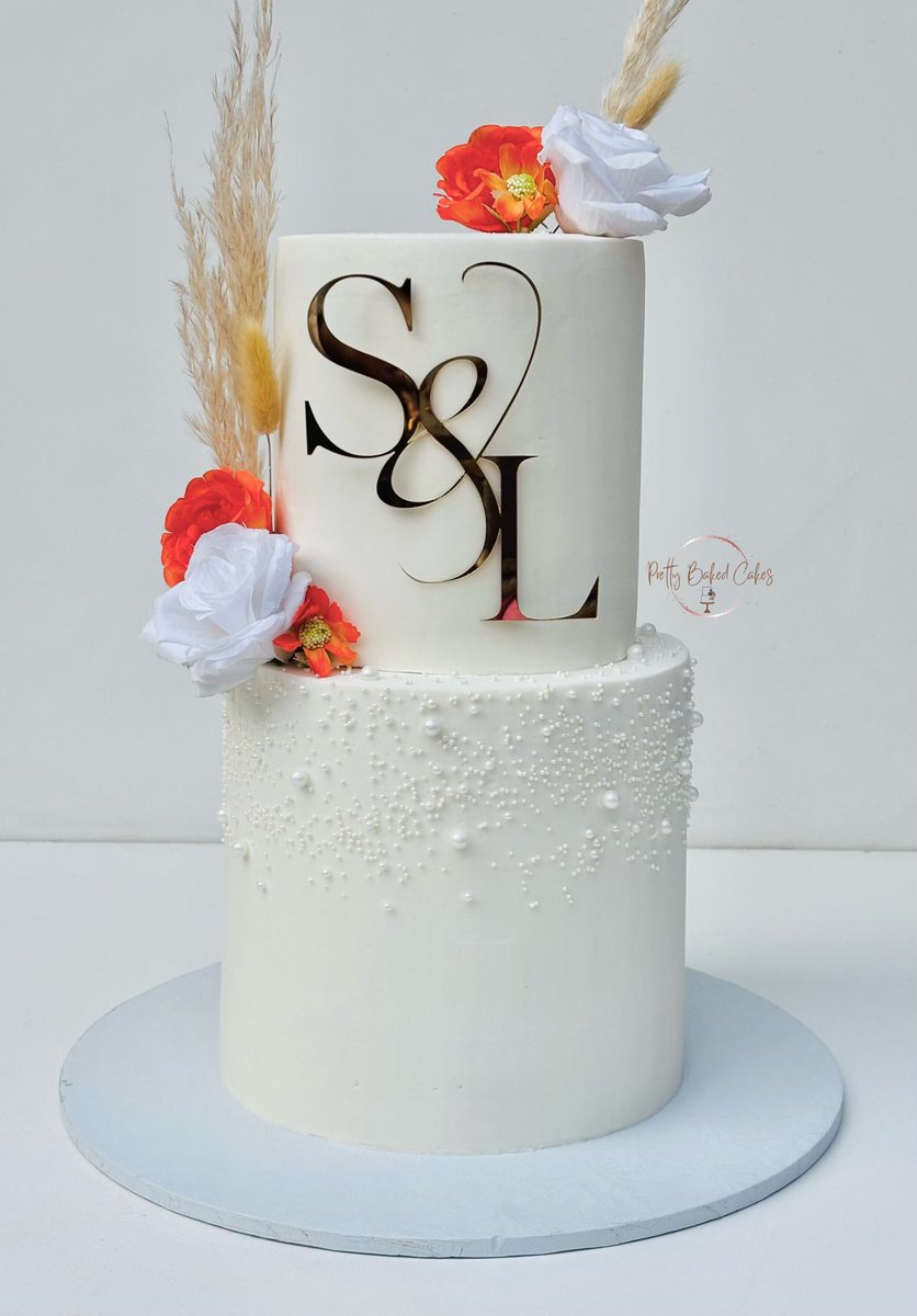 Wedding season 🤍🥰