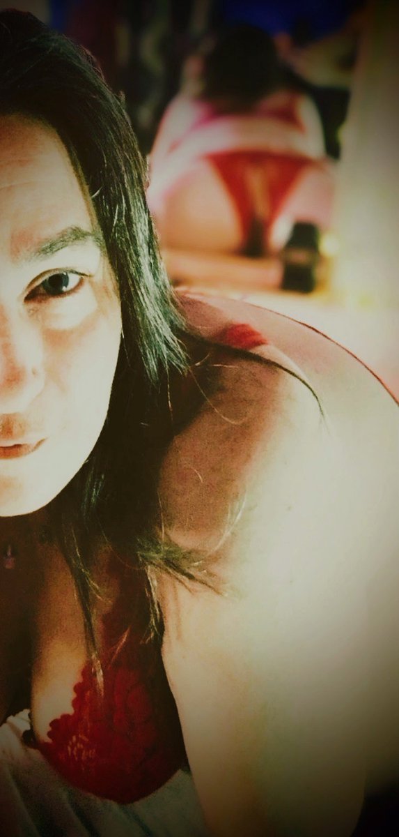 Coucou mes coquin.e.s 😊
Belle journée de #MardiMiroir 💋

<a href="/Defiscoquin/">Defiscoquins & glam5457</a> 
<a href="/OrgasmicGroup/">Virtual Orgasmic Group 22k 🔞</a>