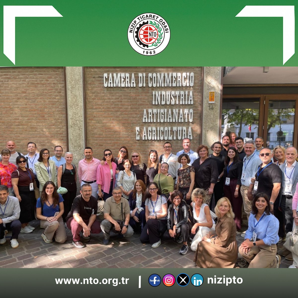 NizipTO's tweet photo. 🌍 NTO Genel Sekreter Yrd. ve Ticaret Sicil Müdürümüz Halil İbrahim Avşaroğlu, TEBD II Programı kapsamında 🇮🇹 İtalya’da düzenlenen eğitime katıldı.

👏 Türkiye’den yalnızca 20 katılımcı arasında yer aldı. Tebrik ederiz.

DETAY⤵️
https://t.co/Z6sU7aWEfN

#NTO #TEBD #Eğitim #Italy https://t.co/V8pU2CIEnG