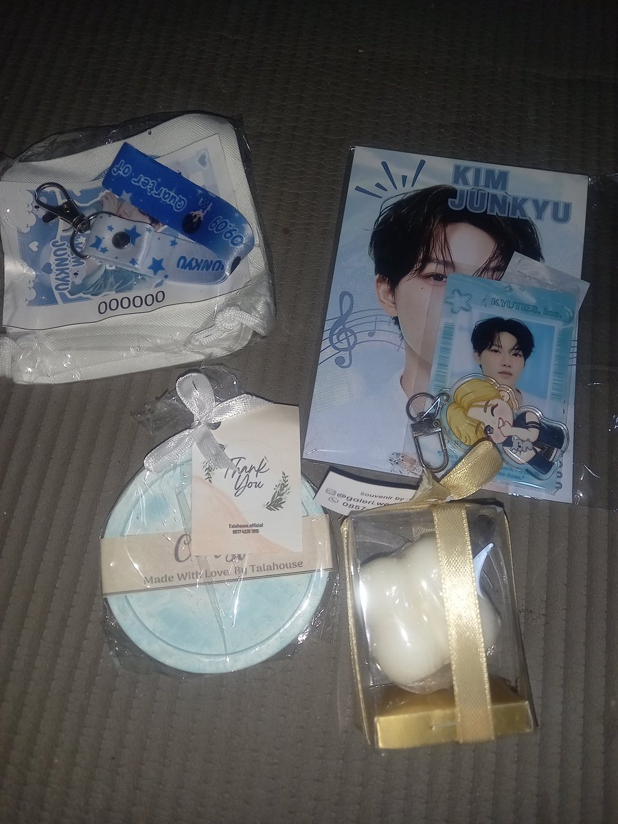 Big thanks  for kak <a href="/jjunkyuace/">𝗩𝗜𝗡𝗔규🐨</a>  <a href="/safkyutie/">Shafira</a>  and <a href="/HARUKYUPROJECT/">HARUKYU PROJECT</a>
🥰🥰🥰
freebies kyunya  cakep bgt  dan sampai aman (mian rada late unbox). Semoga lancar terus rejekinya🥰😇😇 
Ditunggu next projectnya, 2 bulan lagi 🤭🤭 moga gak ada percerean lagi dan rujuk+tambah anak 🥰🤭🤭