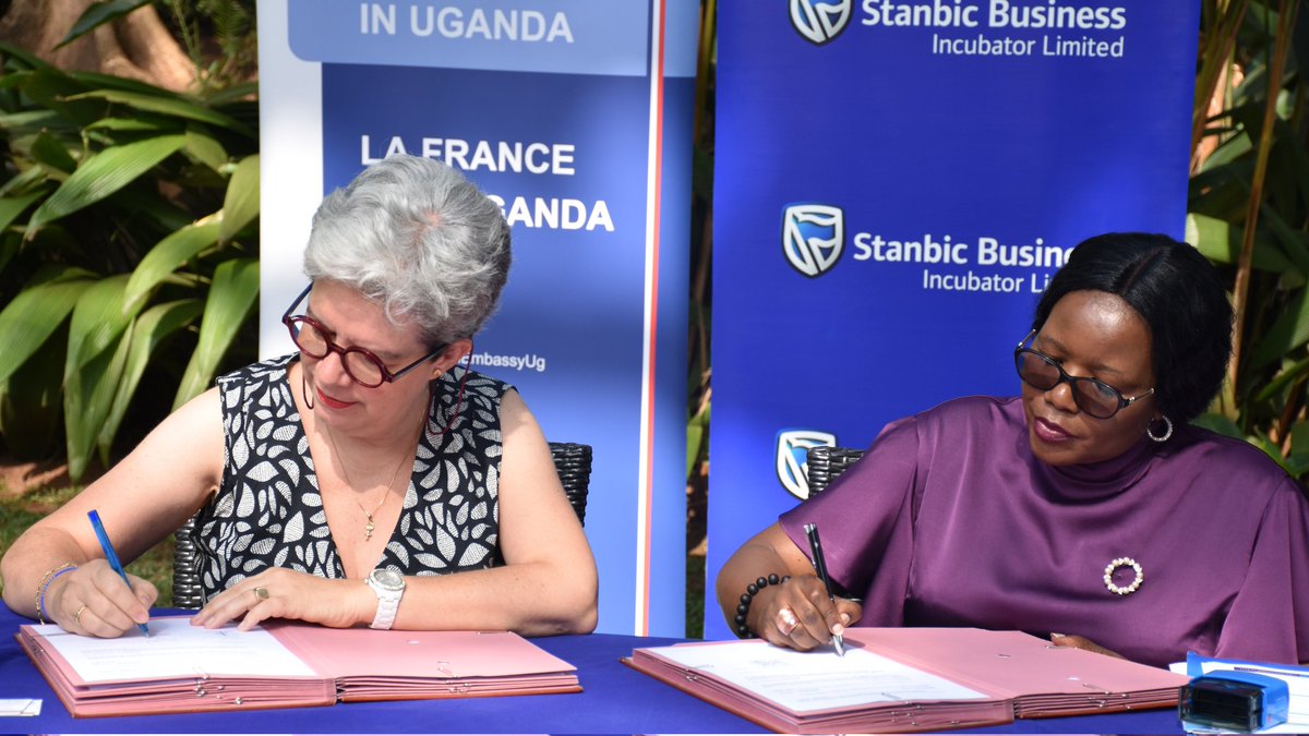 FrenchEmbassyUg's tweet image. Ambassador @VLJMLeroy just signed a new project with @SBIncubatorUG to empower 200+ youth and women-led start-ups in Uganda! 🚀 Boosting innovation, jobs, environmental sustainability &amp;amp; inclusive growth. Let’s celebrate this step towards a brighter future!
#GreenTech #Innovation