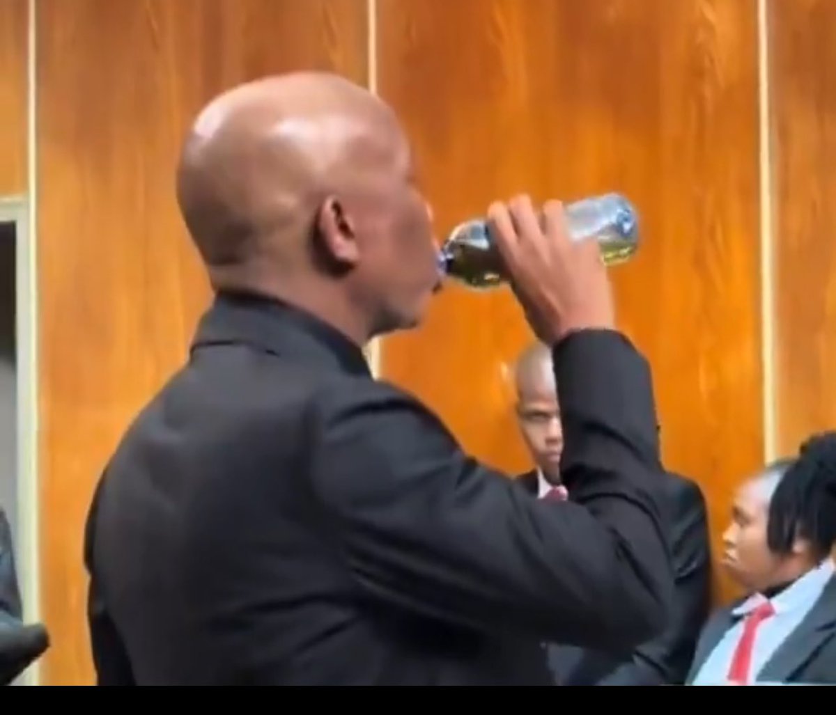 TWAR___SA🇿🇦 tweet media