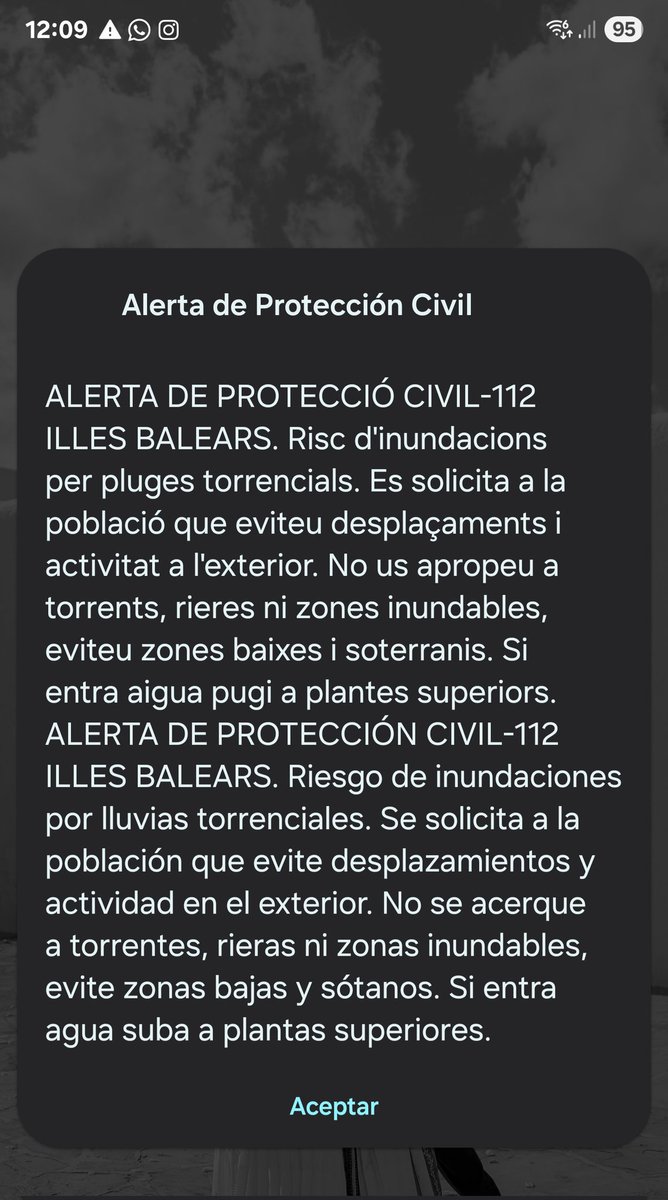 Millor si s'envia s'alerta abans que estigui tot inundat 🙄

<a href="/Emergencies_112/">Emergències 112 Illes Balears</a> <a href="/goib/">Govern de les Illes Balears</a>