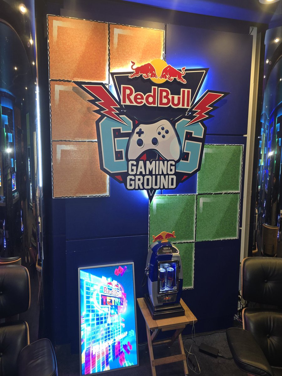 FlashNo47 tweet media