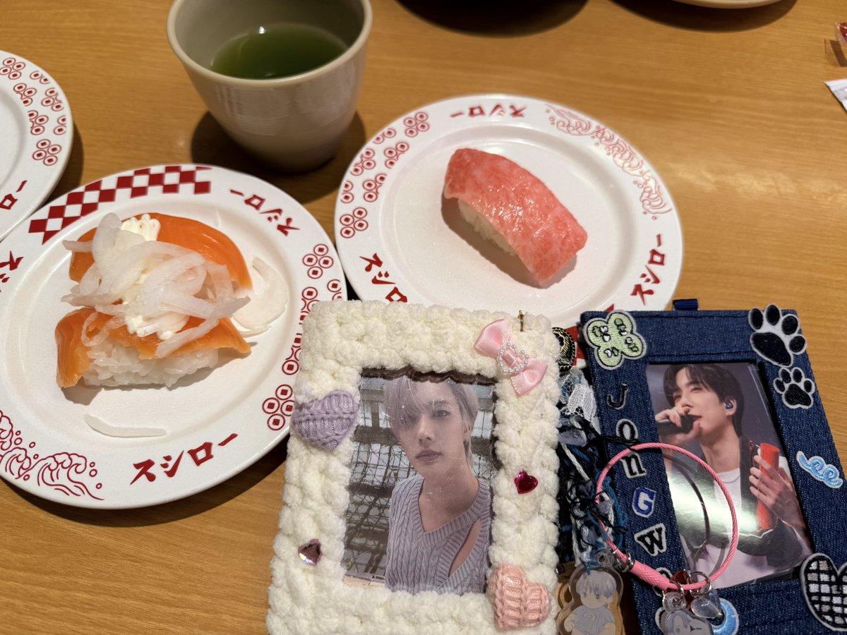 yunnyunn_612's tweet photo. ジョンウお寿司だよーー
🍣🍣🍣
#윤종우 #종우 #Yoonjongwoo #ユンジョンウ #尹鐘佑 #bellrain #ONEPACT #원팩트 https://t.co/PAMpU7AU9K