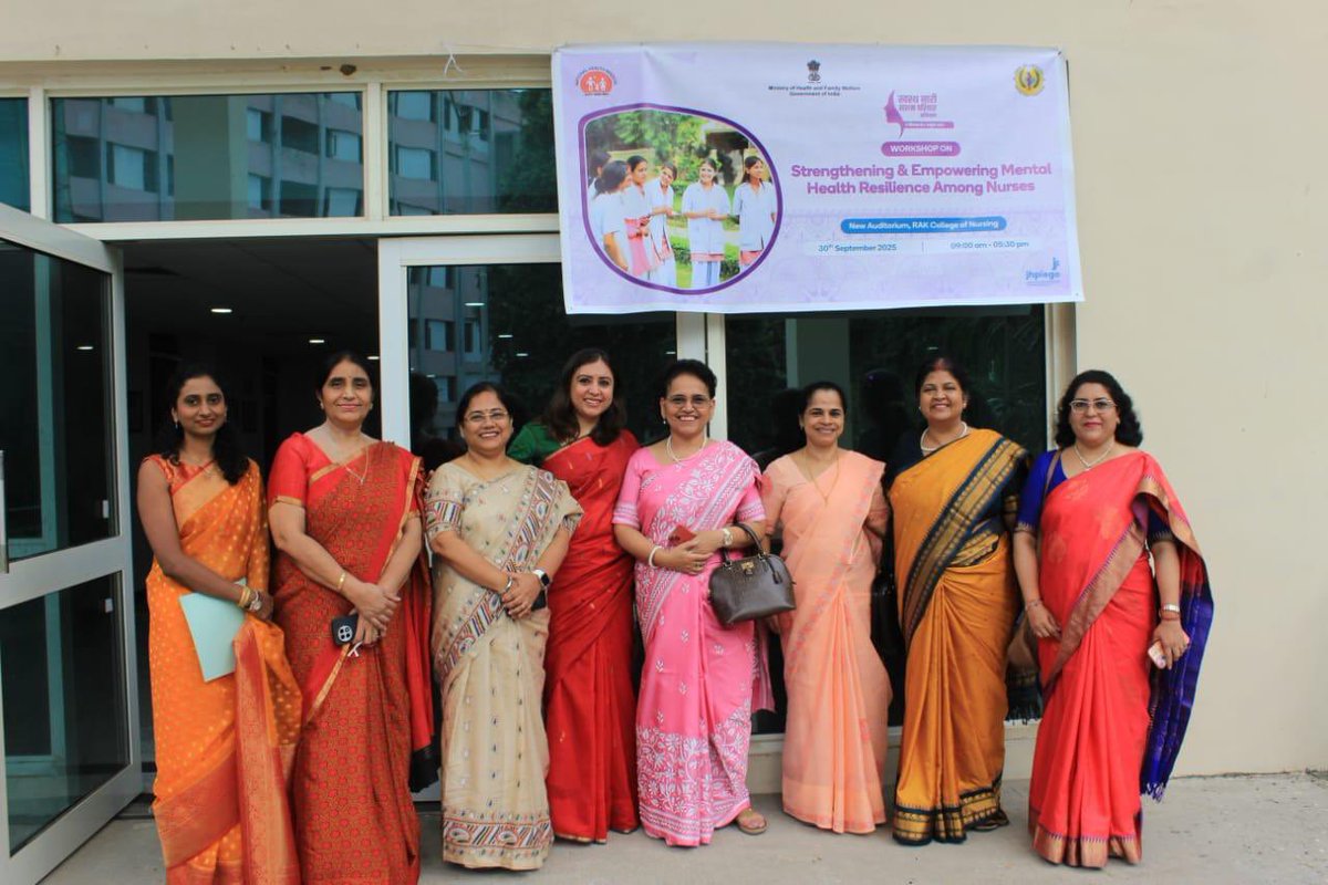 MoHFW_INDIA's tweet image. @MoHFW_INDIA organized the Workshop on Strengthening &amp;amp; Empowering Mental Health Resilience among Nurses under #SwasthNariSashaktParivaar at Rajkumari Amrit Kaur College of Nursing, New Delhi.

The workshop placed nurses at the centre of the Abhiyaan, highlighting their mental…