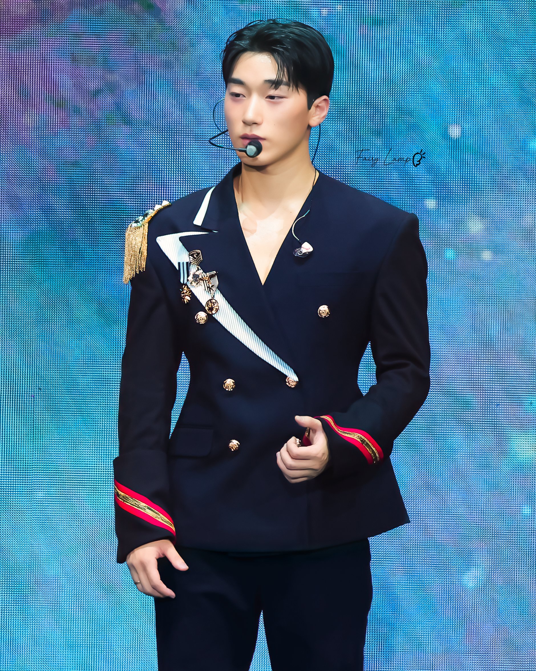 ATEEZ - ころん様 image.jpg