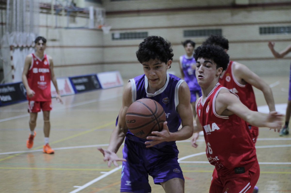 PBcantera's tweet image. #BasketCyL #Masculinos|

💜 DOS TRIUNFOS ANTE UN RIVAL HISTÓRICO 

✍️ palenciabaloncesto.com/es/noticia/ver…

#CanteraMorada
#CDMaristas
#VamosMorados