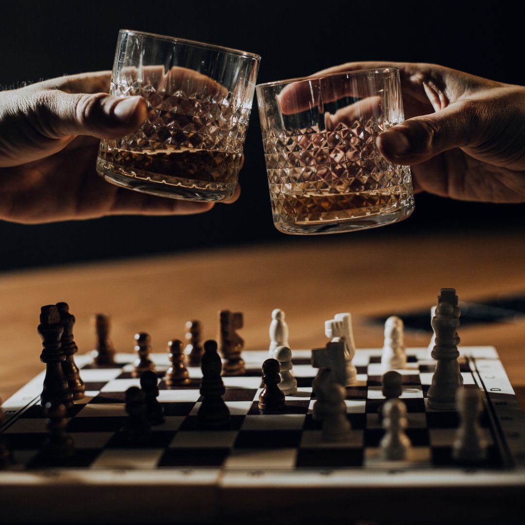 HouseofRum's tweet image. Rum and strategy, both best enjoyed slowly. 🥃 

#HouseOfRum #PremiumRum #SipWithFriends