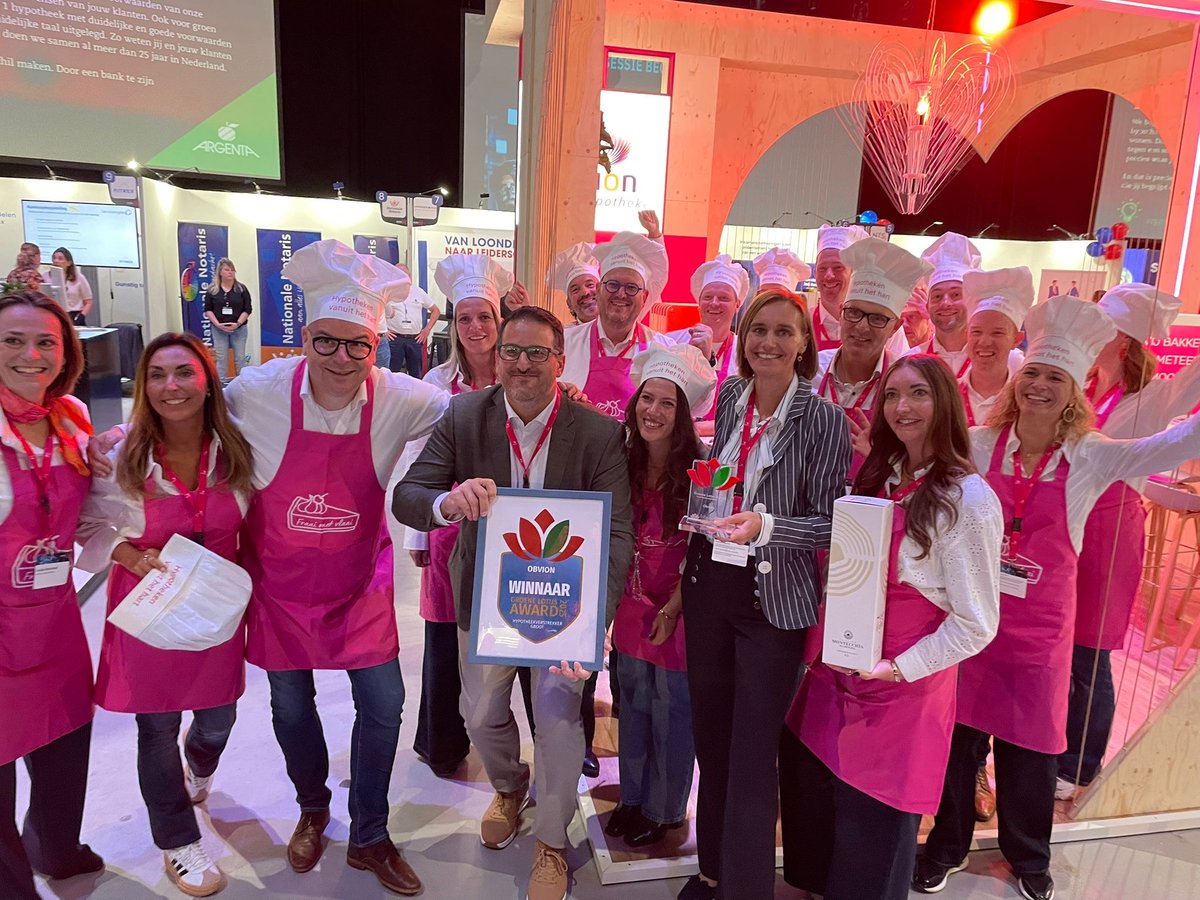 De Groene Lotus Awards 2025 zijn gewonnen door Obvion (Hypotheekverstrekker Groot) en ASN Bank (Hypotheekverstrekker Middelgroot)! Volgens adviseurs zijn zij het meest vooruitstrevend op het gebied van woningverduurzaming. Van harte gefeliciteerd!