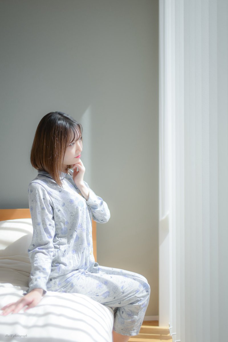 日曜のあさ。

#自然光ポートレートの撮り方　#gallery_no8