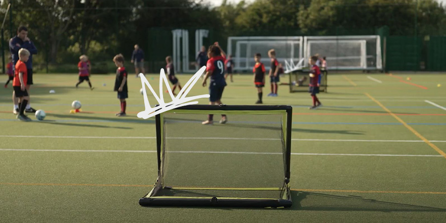 The English FA has made 3v3 a cornerstone of its Future Fit programme — and BazookaGoals are right at the heart of it.

👉 Read the full article here: bazookagoal.com/en/news/post/h…