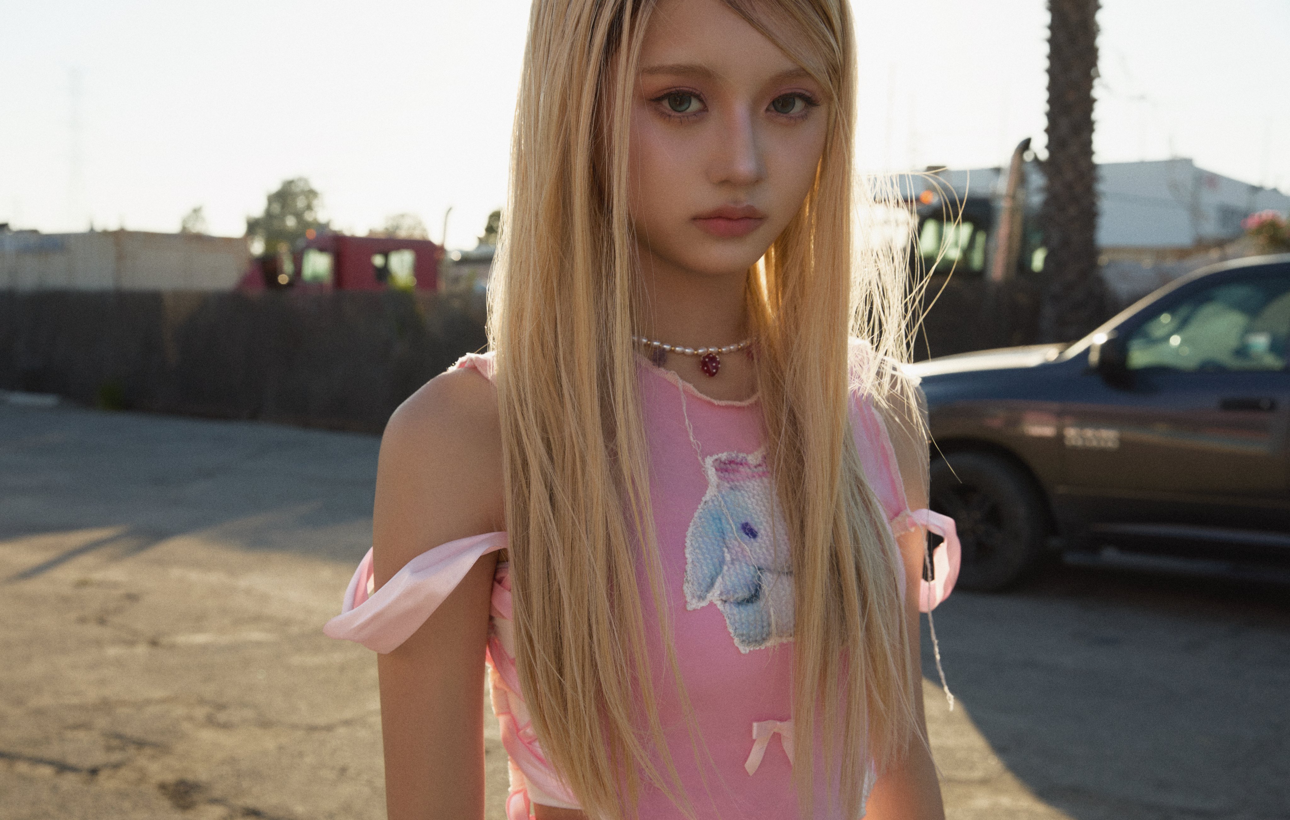 G2FrPlNbEAAWzOF?format=jpg&name=4096x4096