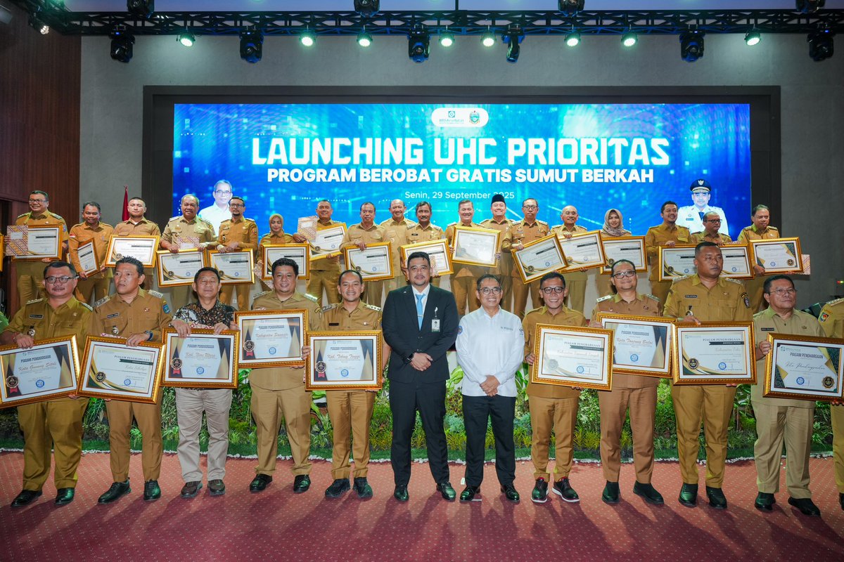 Pemerintah Provinsi Sumatera Utara secara resmi meluncurkan Universal Health Coverage (UHC) Prioritas Sumut Berkah. Dengan ini, mulai 1 Oktober 2025 seluruh masyarakat yang ber KTP Sumut dapat berobat gratis di seluruh rumah sakit di Sumut dan Indonesia yang bekerjasama dengan