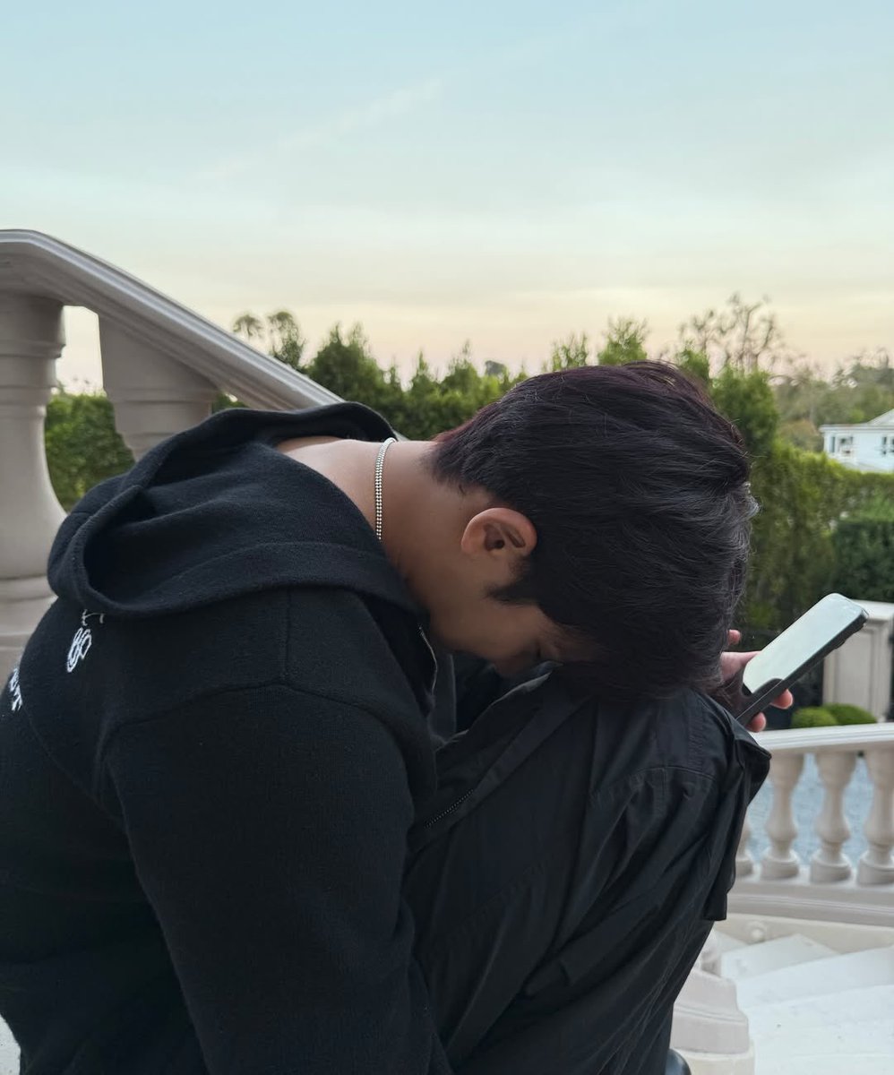 mongchongeeee's tweet image. 참나귀여워서원