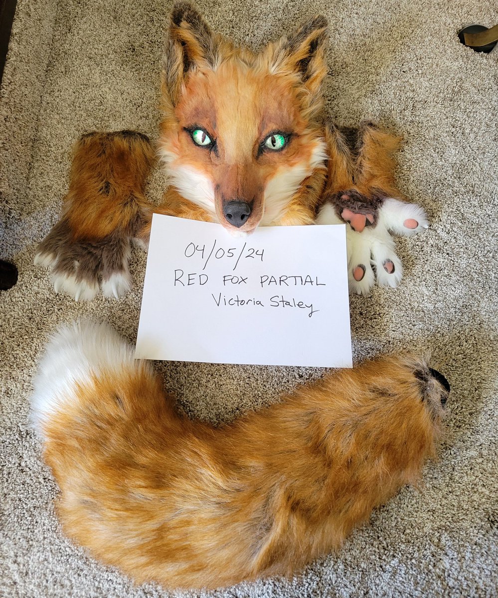I'm open to offers under $2k!
Please make it reasonable! She's been for sale since last year, and I'm giving up hope.