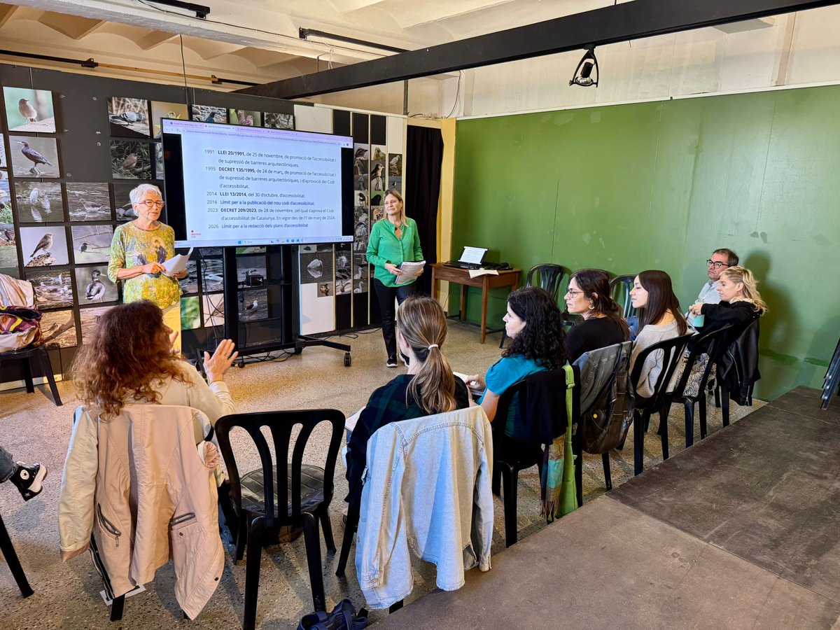 Hem assistit al curs «Plans d’accessibilitat als equipaments museístics» impartit per Maria-José Anía i Mònica Surís @accesslabpt

Aviat començarem a aplicar les millores d'accessibilitat suggerides ahir per Acceslab. Moltes gràcies!

Curs organitzat pel <a href="/museudelter/">Museu del Ter</a>
