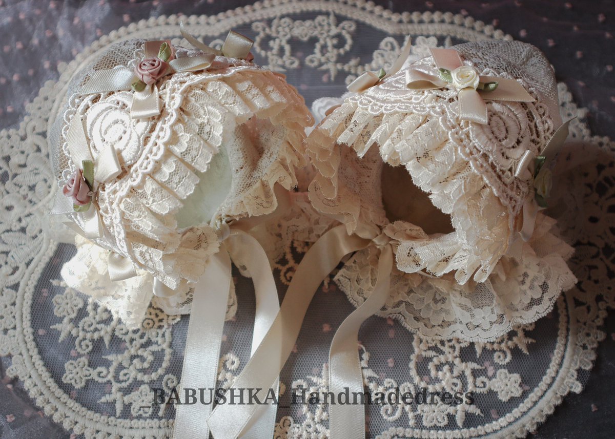 最近きゃわいいわんちゃんがたくさんタイムラインに溢れてて眼福な限りなんだけどいつかはわんちゃんお迎えしたい
せっせとわんちゃんのヘアアクセサリー作ってます
これはフード付きつけ襟

 #ハンドメイド