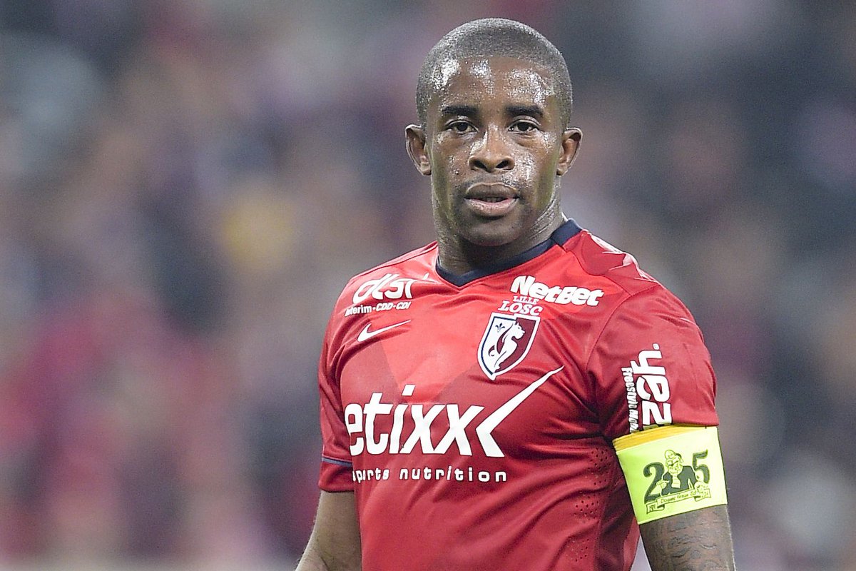 Alle 14.30 per parlare di #RomaLille <a href="/Teleradiostereo/">Tele Radio Stereo 92.7</a> interverrá <a href="/riomavuba/">Rio Mavuba</a>, ex capitano del <a href="/losclive/">LOSC</a>. Stavolta a tradurre ci pensa <a href="/RInfascelli/">Roberto Infascelli</a> . Buon ascolto a chi andrà. Con <a href="/augustociardi75/">Augusto Ciardi</a> <a href="/AndreaCorallo10/">Andrea Corallo</a>