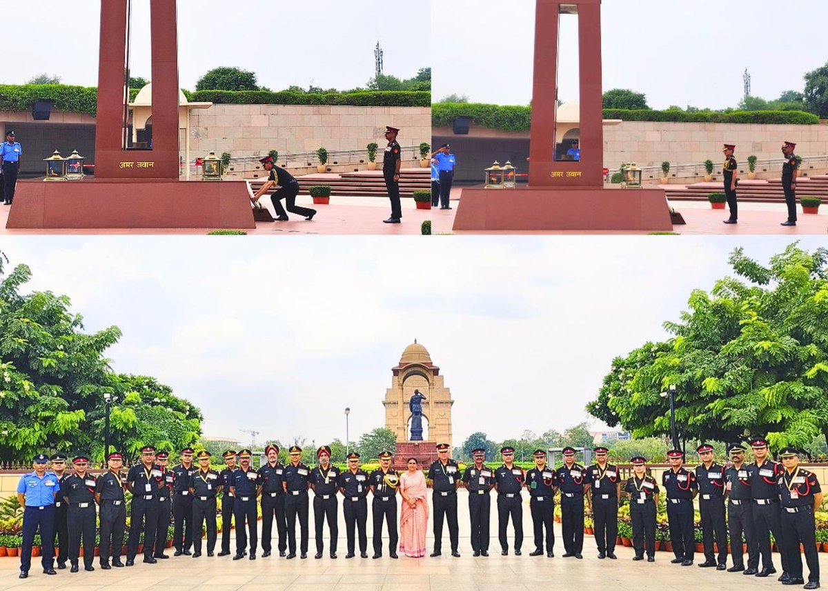 salute2soldier's tweet image. Ethos of #TriService unity shone bright, as senior officers of #Army, #Navy &amp;amp; #AirForce, on superannuation, bowed in reverence at #NationalWarMemorial. With wreaths laid &amp;amp; hearts heavy, they saluted the immortal courage of #fallenheroes who safeguarded our Nation’s soul.