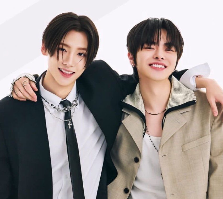 seenlvlosw's tweet photo. ━☆・*。
 　　　・゜
　　　°。+ * 。
　　　　　　　.・゜
　　　　　　　゜｡ﾟﾟ･｡･ﾟﾟ。
　　　　　　  ㅤㅤㅤ  LEO&amp;SANGWON
　　　　　　　　 　ﾟ･｡･ﾟ
ALD1 🏎️🏁 https://t.co/cQwm9t3AiK
