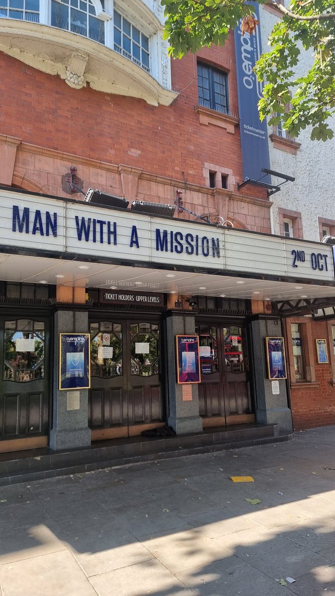 juanpegasus's tweet photo. I'm so close from where I'm staying 😁 #mwam #london #o2empire https://t.co/dBC59dAAsy