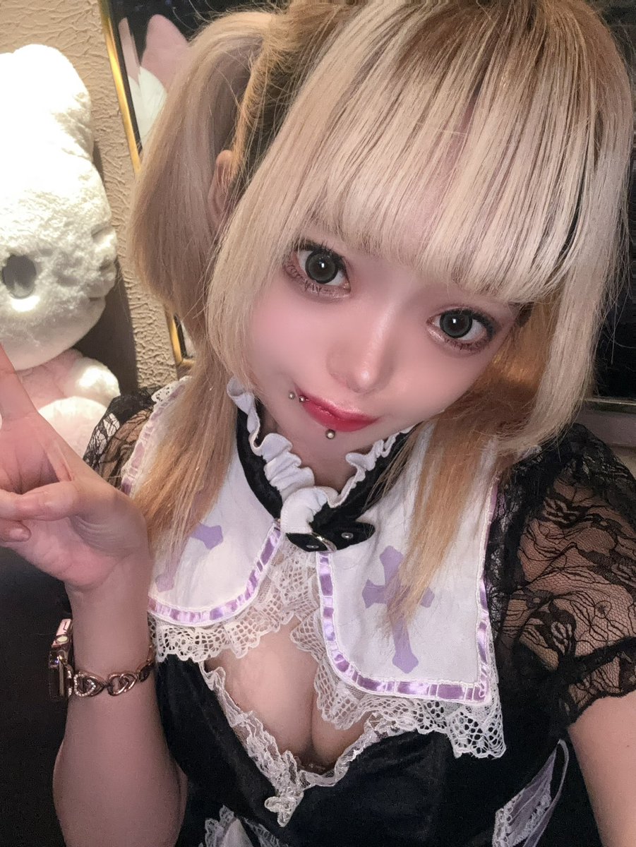 水木やすむからきてほしいのだ🤝
この寒さでそろそろ風邪ひとおもってる🤢