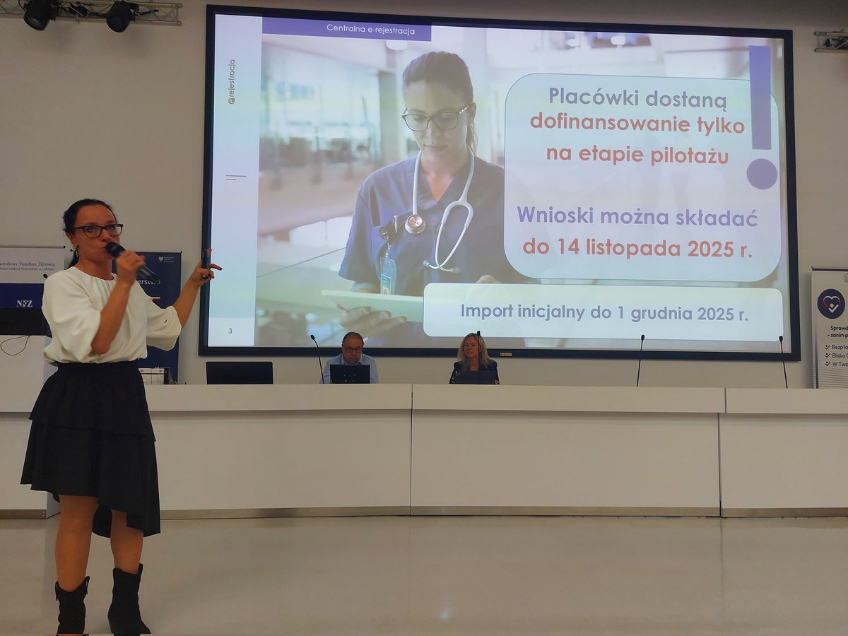 NFZ_Lublin's tweet image. W Lublinie trwa szkolenie nt. Centralnej erejestracji

@MZ_GOV_PL, @CentrumeZdrowia
i #LubelskiNFZ zachęcają placowki med. do przystąpienia do pilotażowego programu #CER

W #lubelskie można już za pomocą erejestracji umówić się:
👉na #mammografia
👉na #cytologia 
👉do #kardiolog