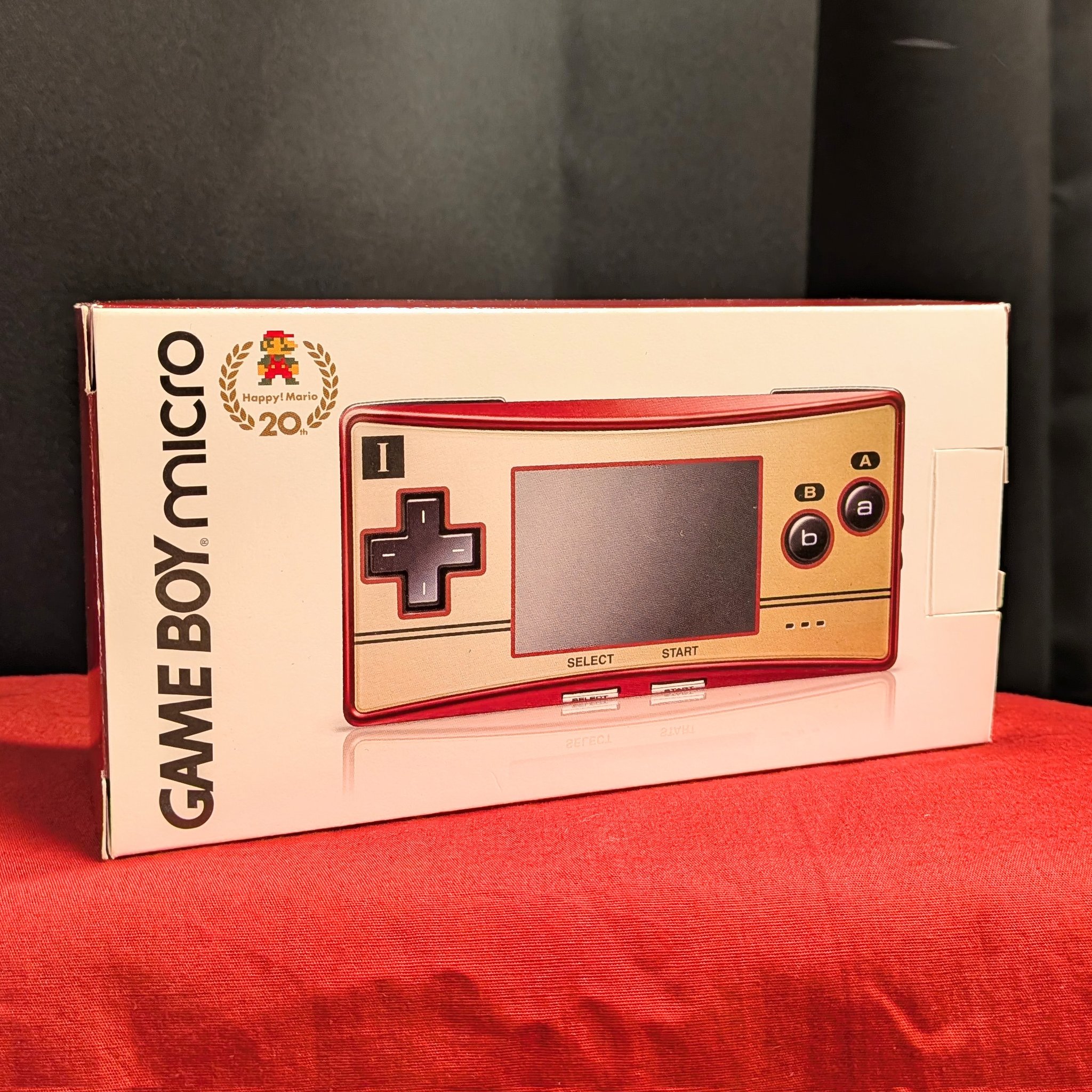 ゲームボーイミクロ２０周年記念　ファミコンバージョン　ケース&amp;マリオブラザーズ付 ゲームボーイミクロ20周年記念 ファミコンバージョン ケース