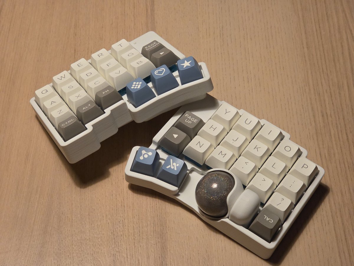 【和田】自作キーボードroBa 自作キーボード「roBa」を仕事道具として2週間使い込んでわかっ