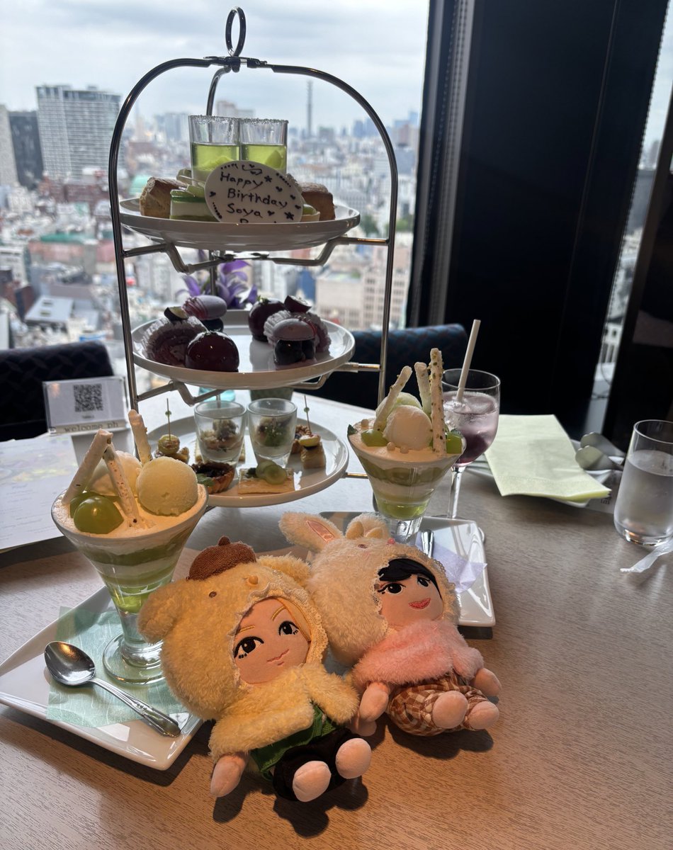 🍙🍔 tweet media