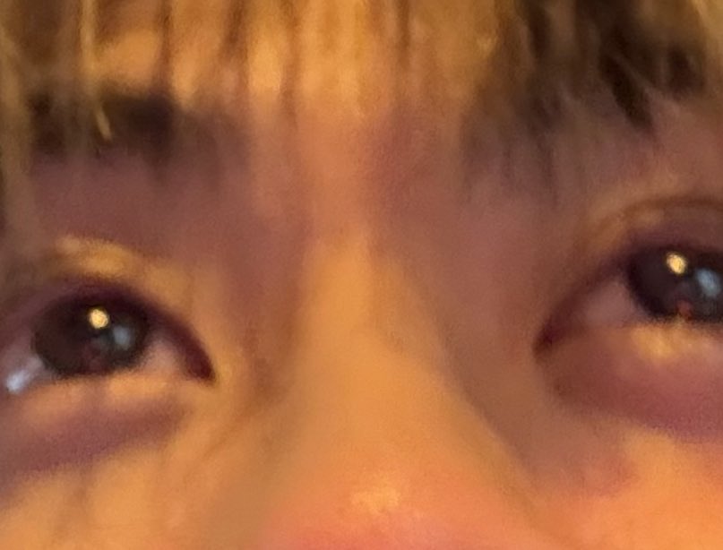 พอนึกถึงเรื่องที่ทไว๊ต่อสัญญามันก็อดร้องไห้เป็นหมาไม่ได้ ขอบคุณมากๆจิงๆ