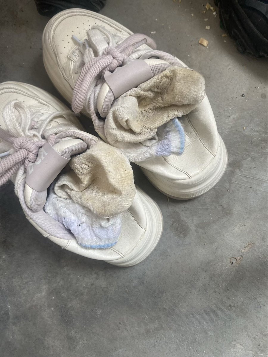 怀念夏天的日子，以后这种骚短丝蕾丝船袜什么的应该很难遇到了。